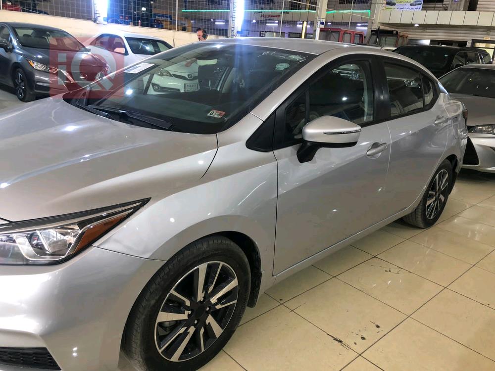 Nissan Versa